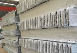 福建路永泰厂家直销，批发销售各种公路波形护栏