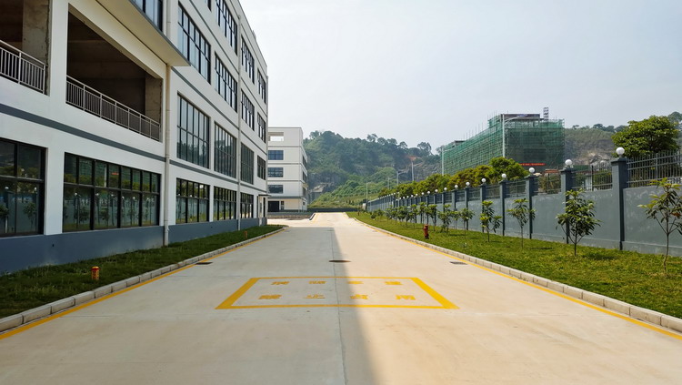 厂区道路划线、消防通路划线、生产车间划线