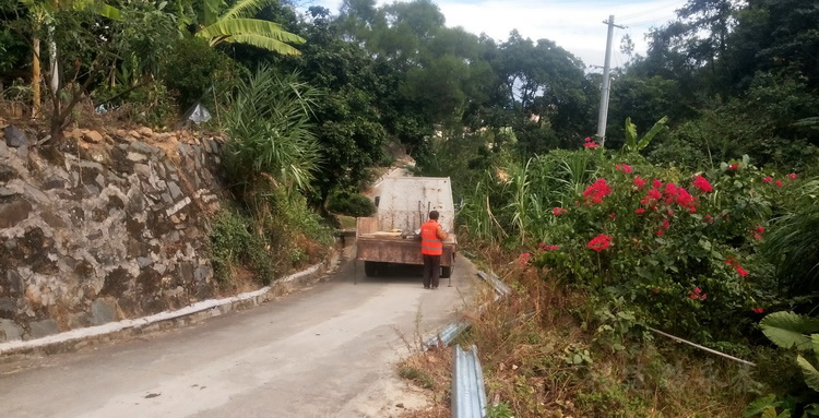 厦门同安区前格村农村安保道路护栏安装(图4)